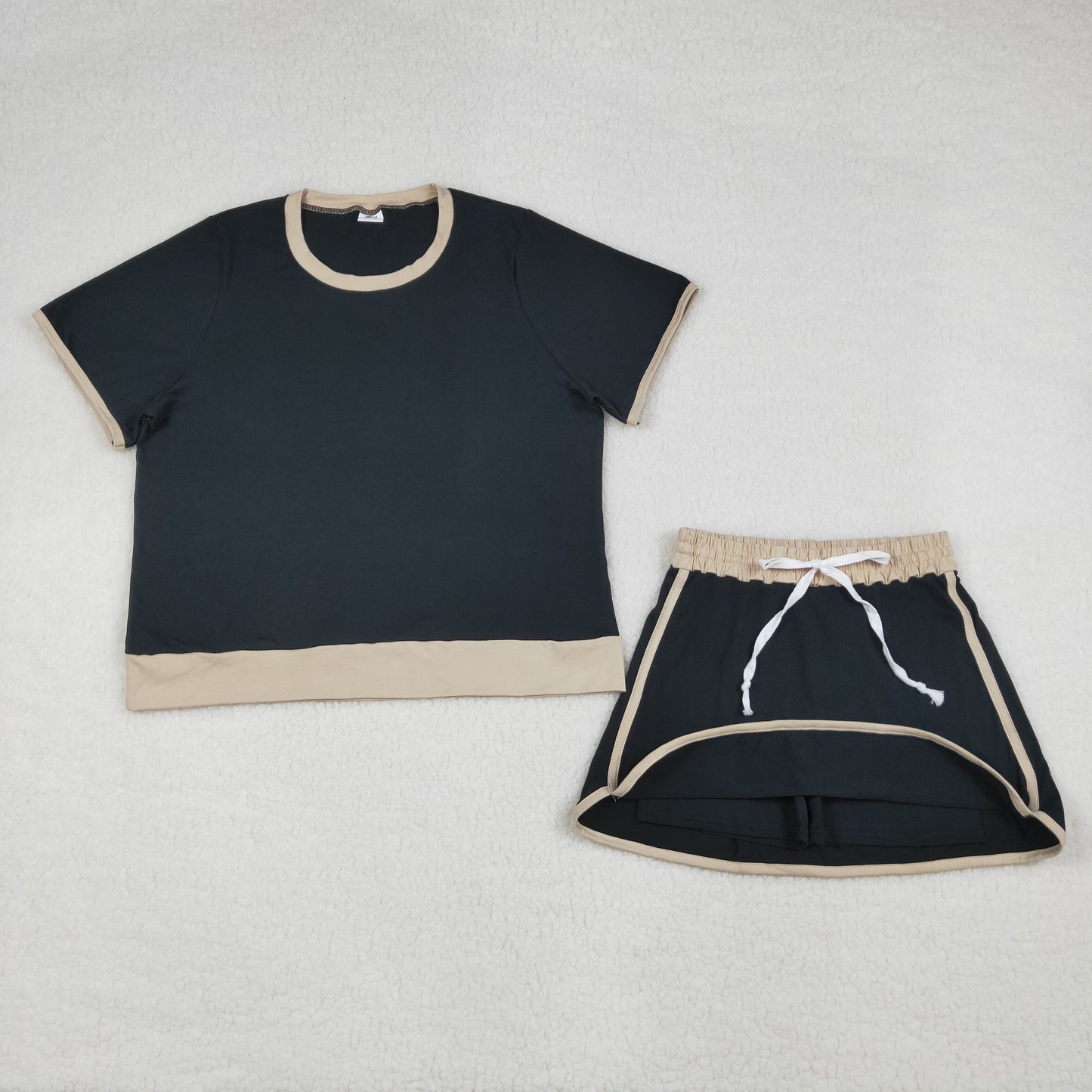 GSD3954 Cotton Black Short Sleeve Skorts Adult Women Set