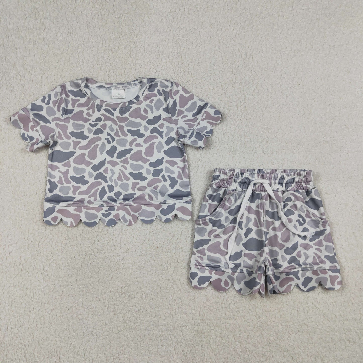 GSSO3226 Scallop Hunting Camo Short Sleeve Shorts Girls Set