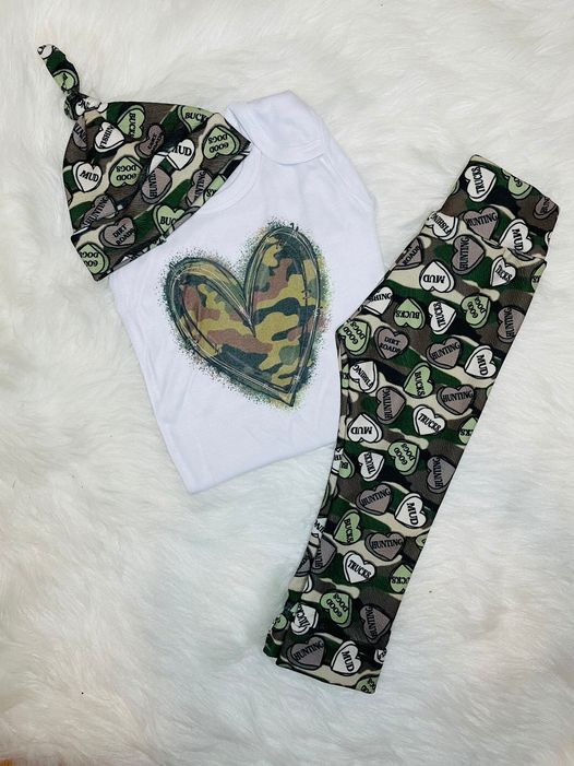 preorder BSPO0303 Camo Heart Short Sleeve Camo Pants Boys Set