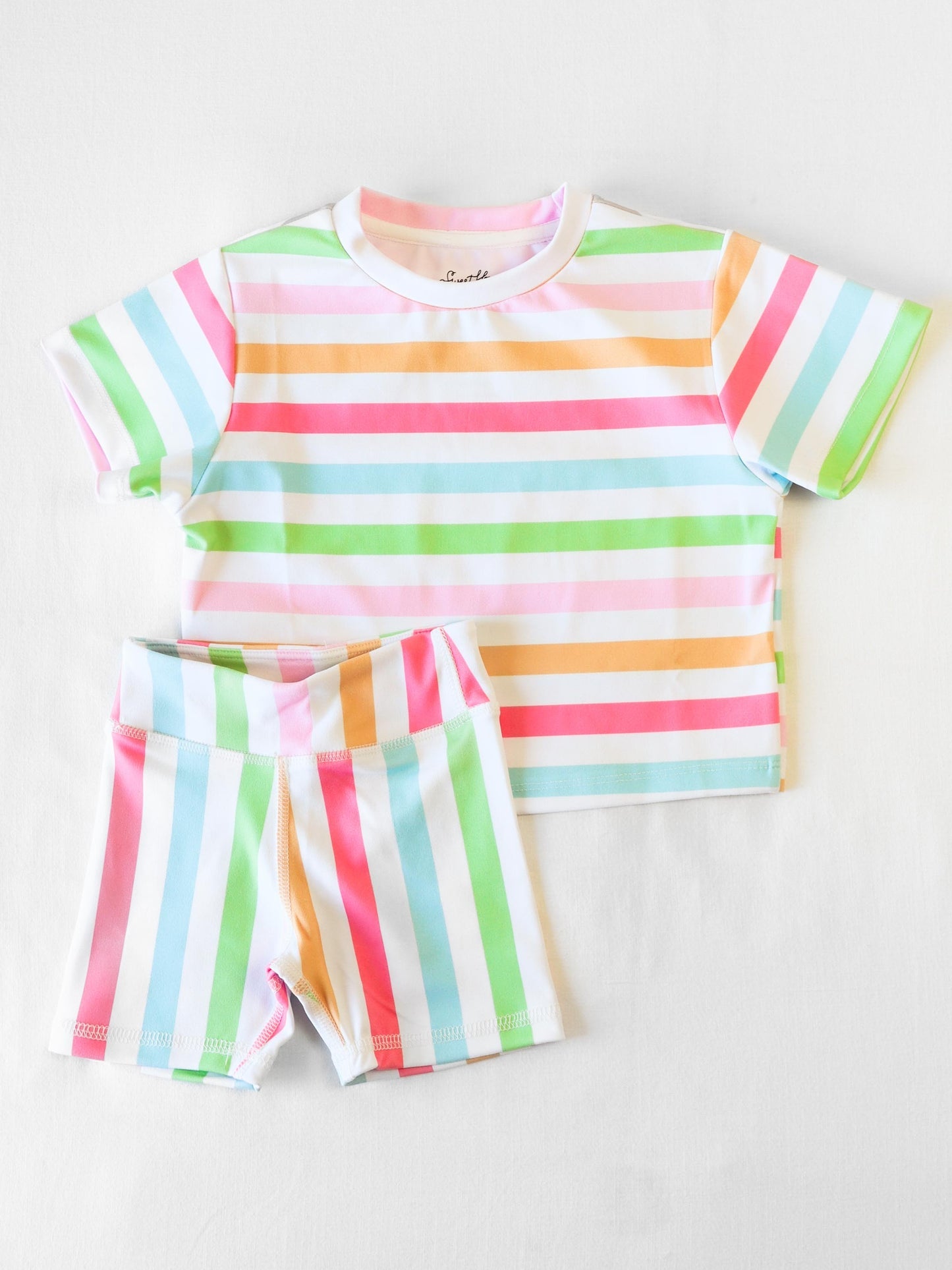 custom moq 3 cute rainbow striped short sleeve shorts girls set
