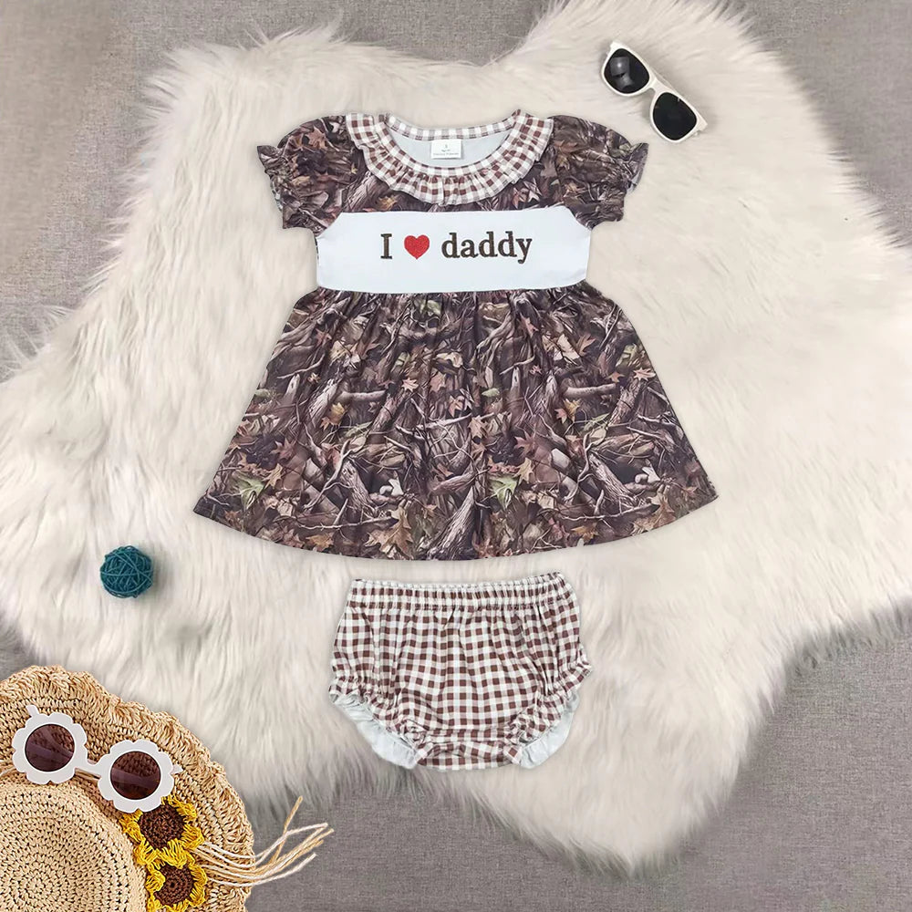 Embroidery i love daddy girls bummies set RTS Sibling Clothes