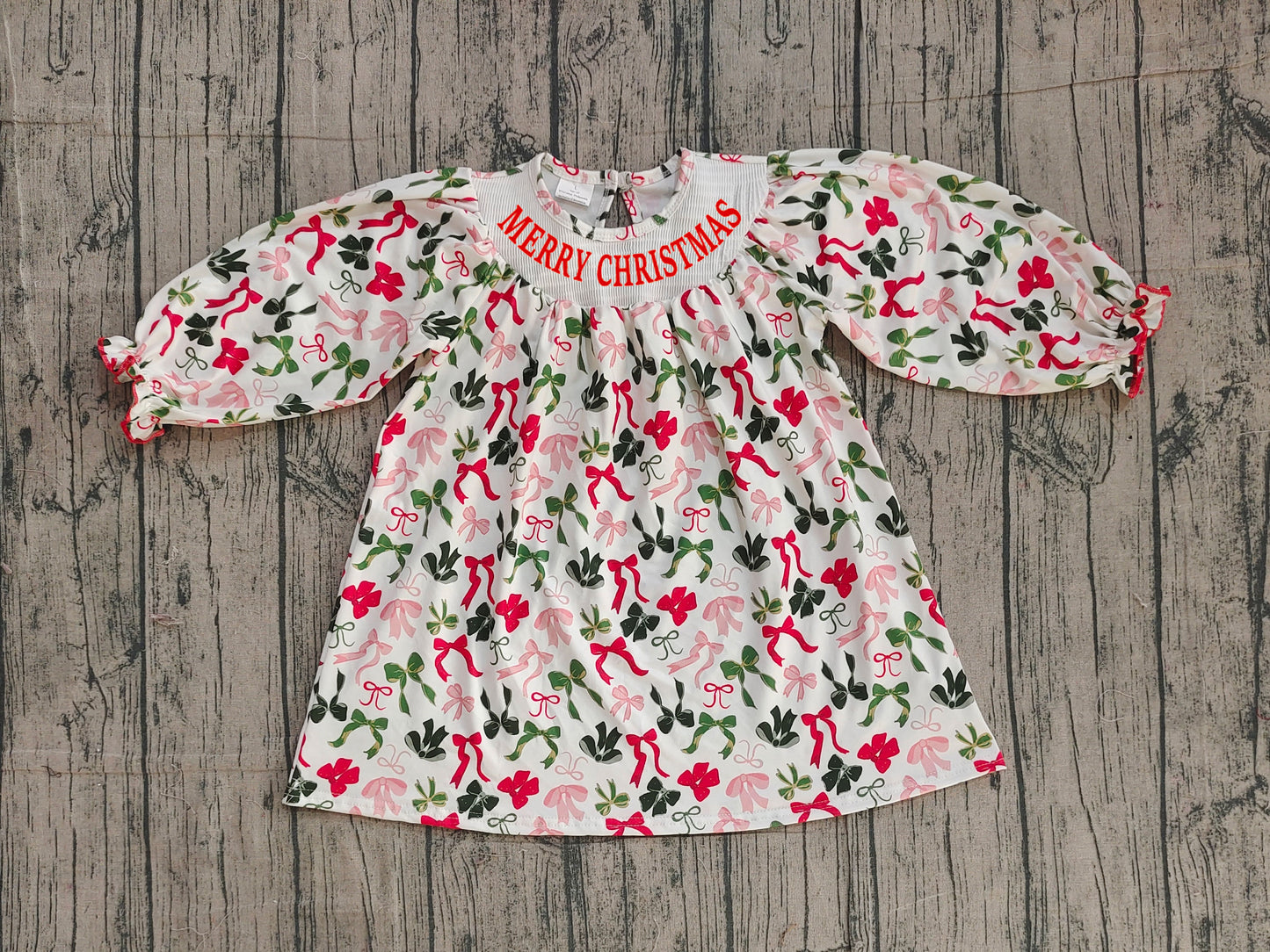 GLD1094 smocked merry Christmas green/red bows long sleeve girls dress