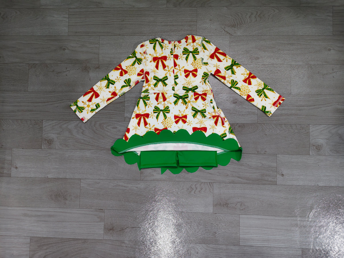 preorder Samples GLD1781 Scallop Christmas Green Red Bows Skorts Girls Dress