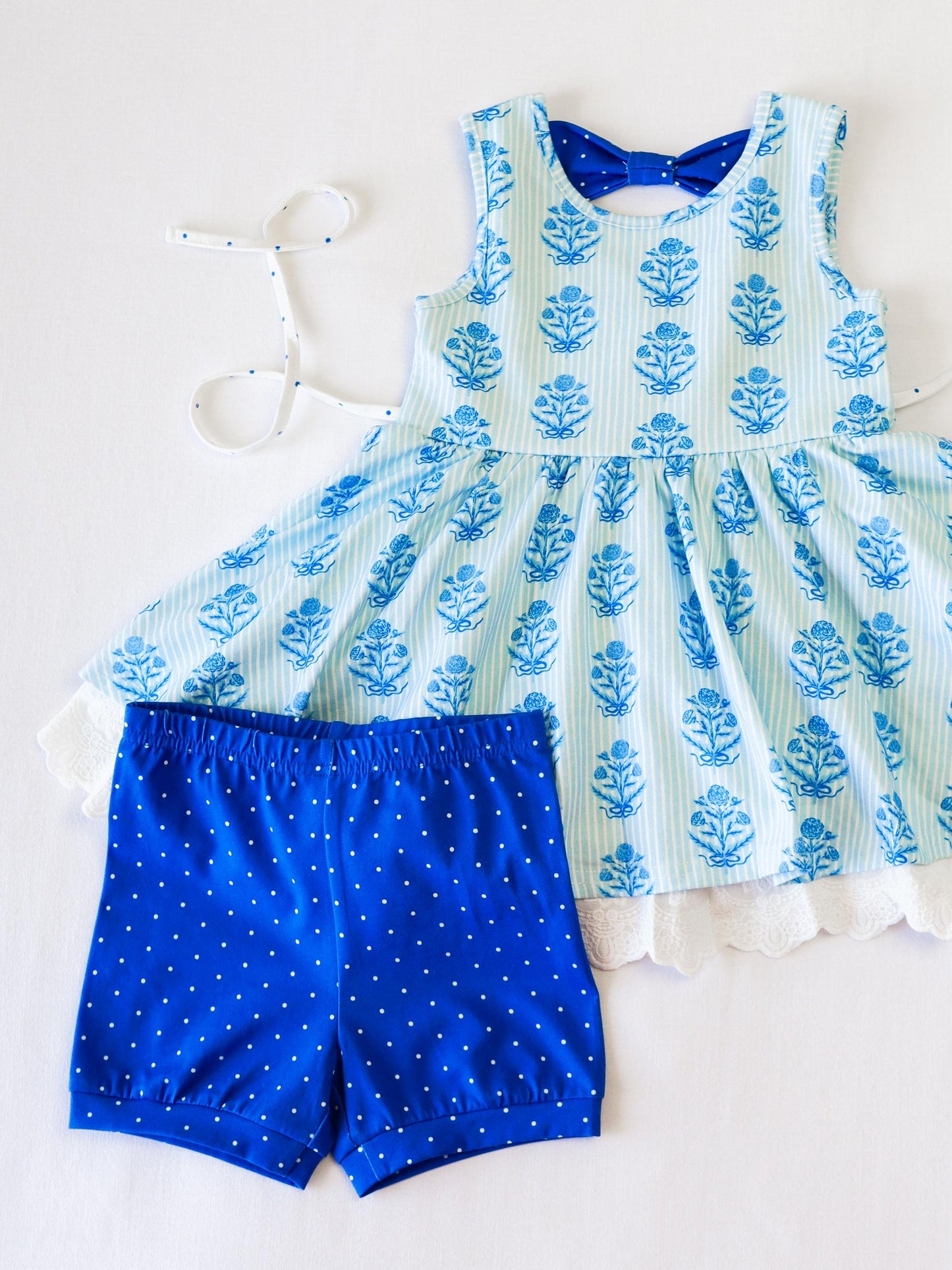 preorder GSSO2591 blue flowers sleeceless blue dot shorts girls set