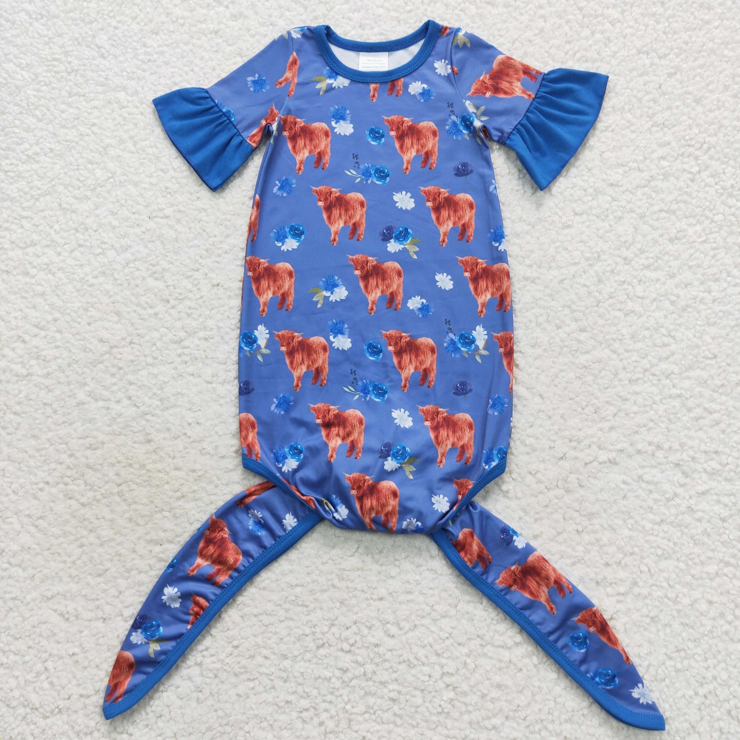 NB0019 Highland cow blue newborn