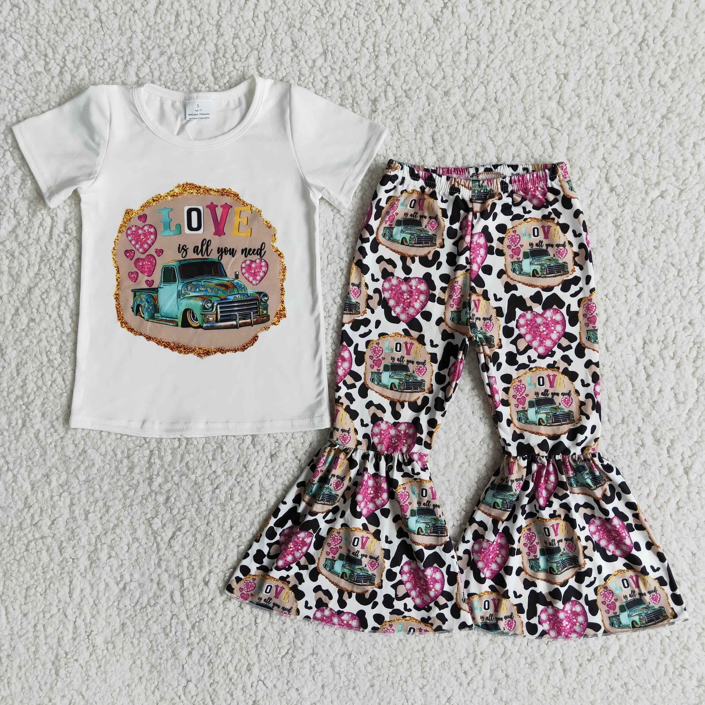E13-26 Love Is All You Need Valentine Girls Outfits