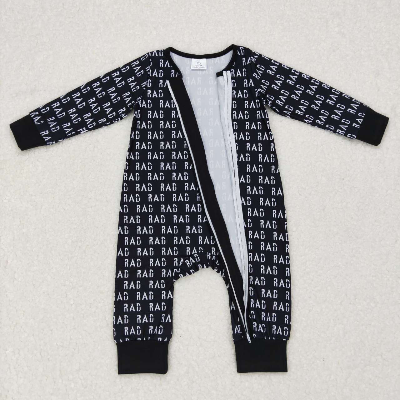 LR0653 Letter black long sleeve kids romper