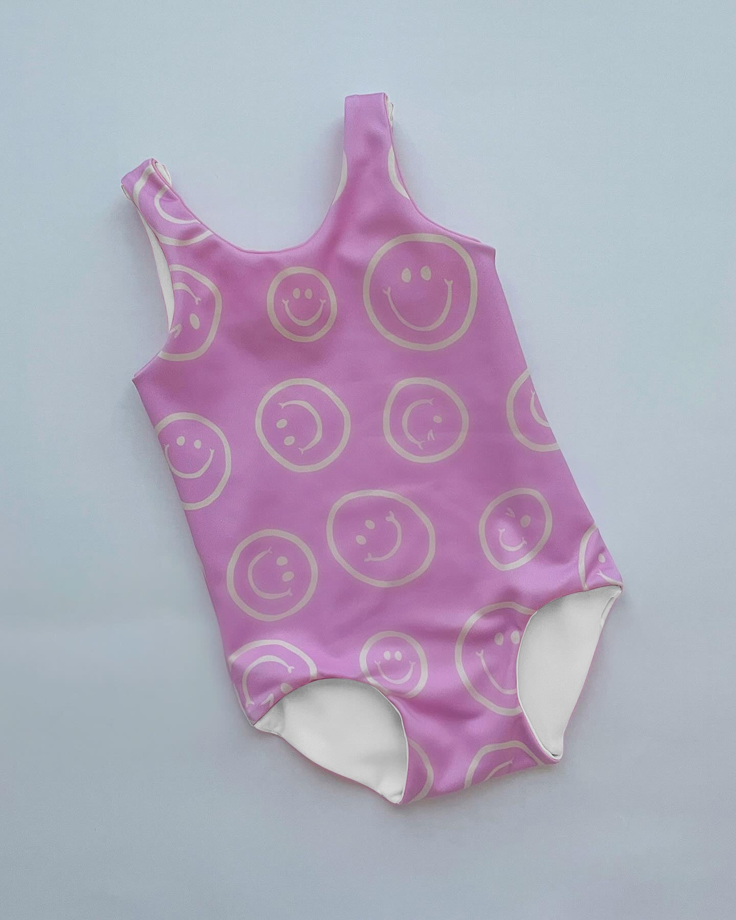 preorder S0513 smile pink one-piece girls bathing swimsuits