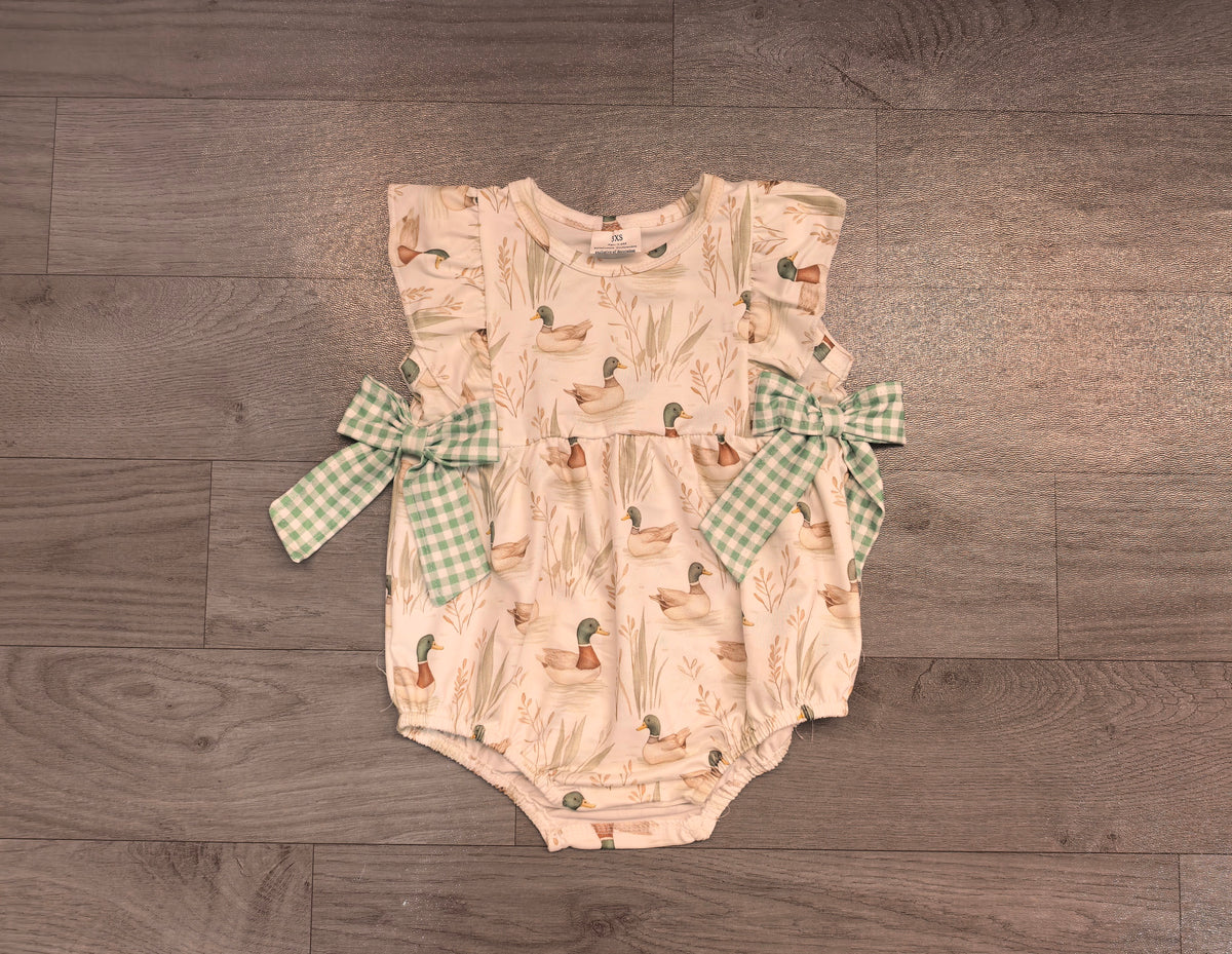 preorder Samples SR2257 cute mallard duck bows green checkered flutter sleeve girls romper