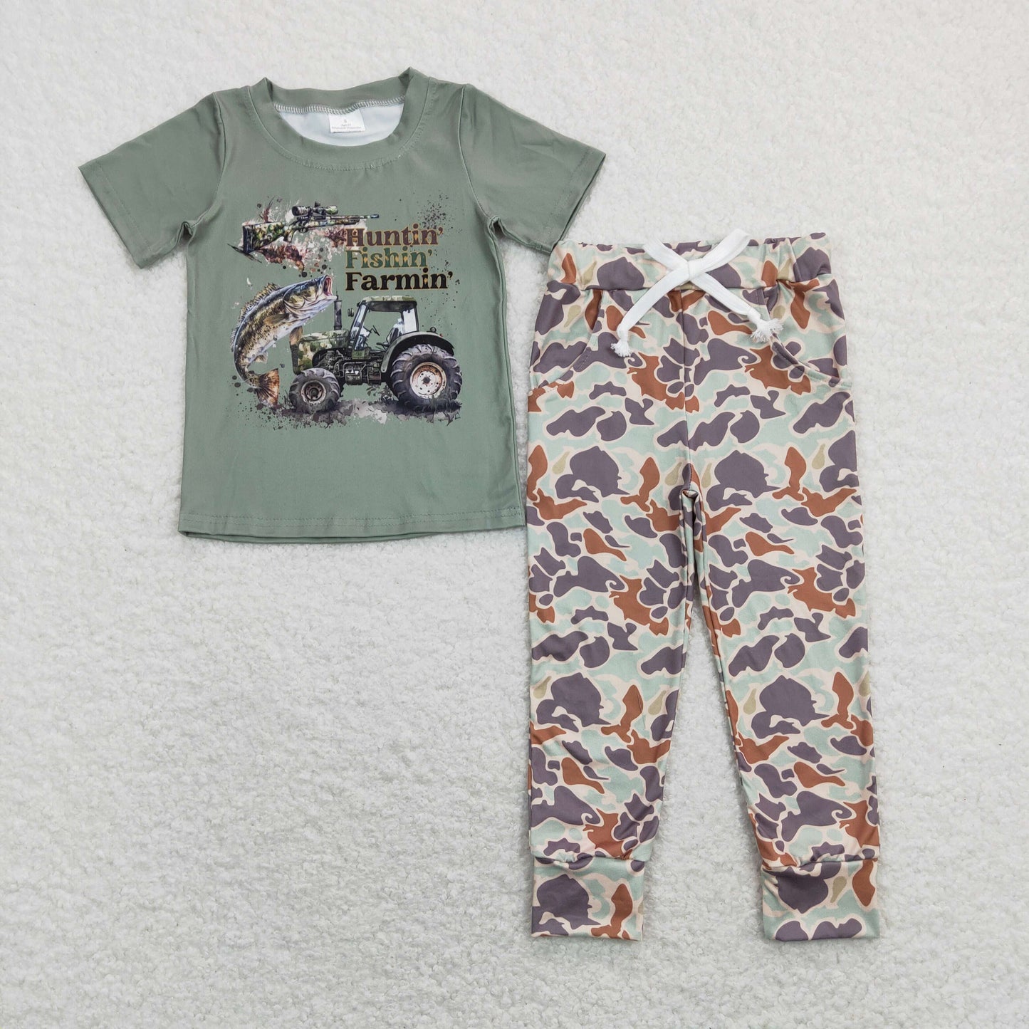 Hunting fish farmin tractor green short sleeve green camo pants boys set