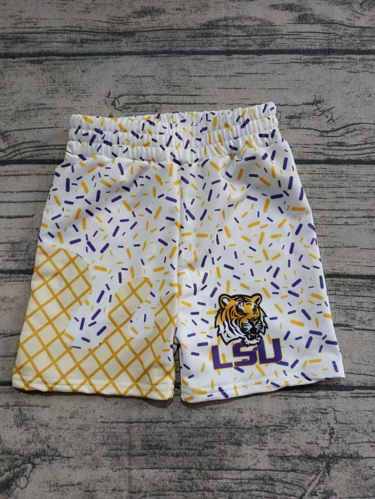 custom moq 3 milk silk LSU tiger ice football team boys shorts