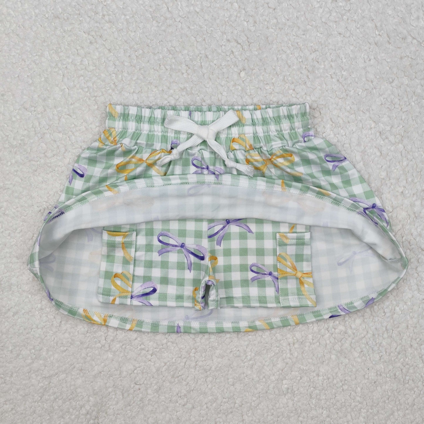 GLK0036 Mardi Gras bows green checkered girls skirt with shorts