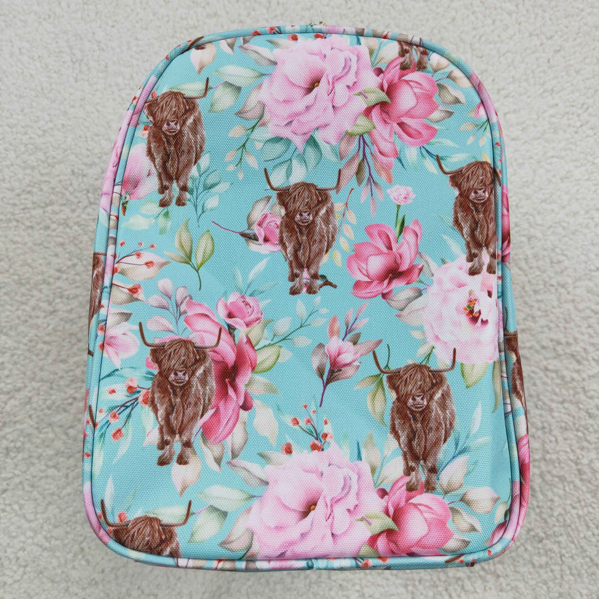 BA0084 Highland Cow Flowers Blur Fashion Bag