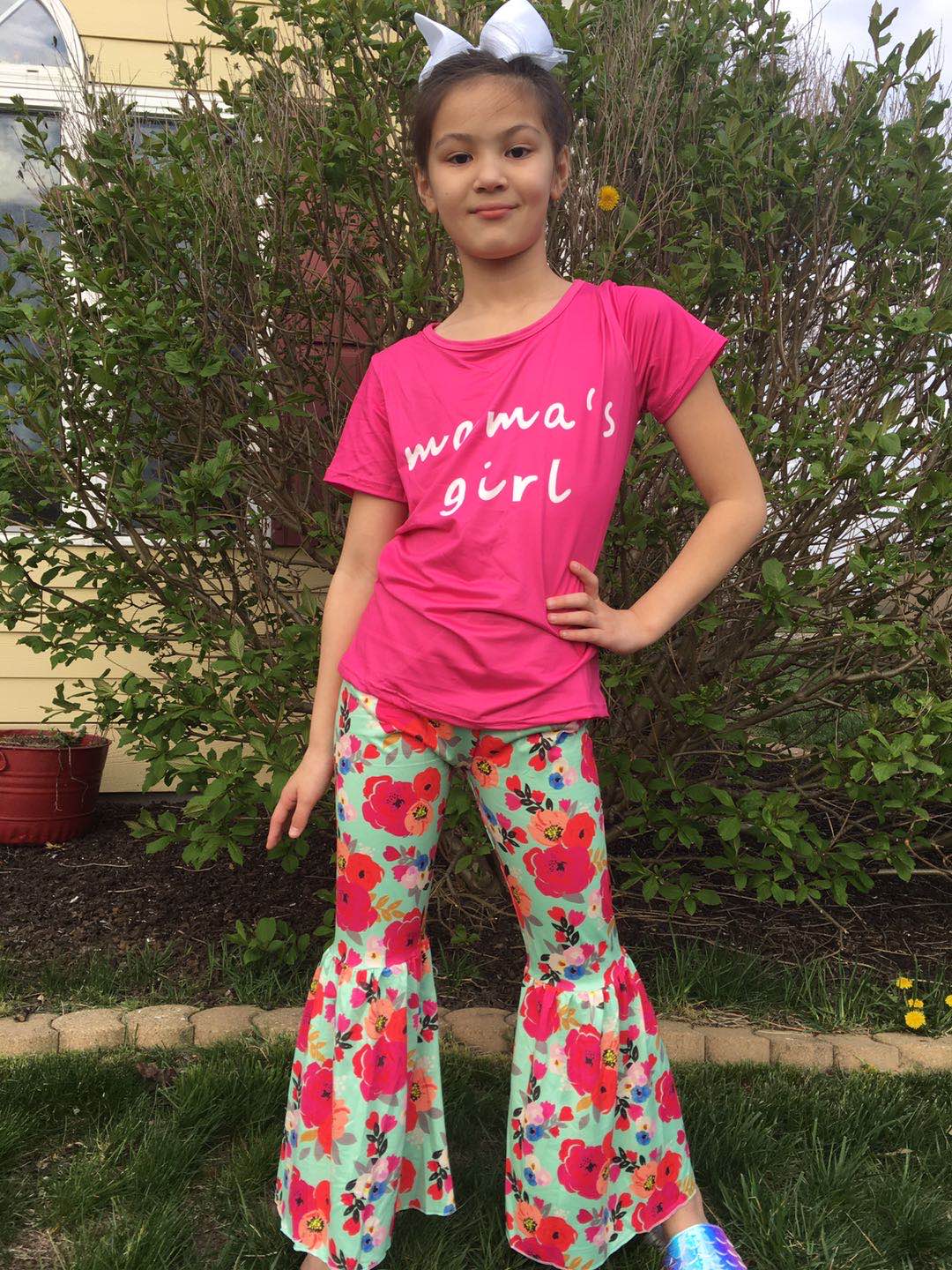 Mama's Girl Adorable Floral Bell-bottom Set