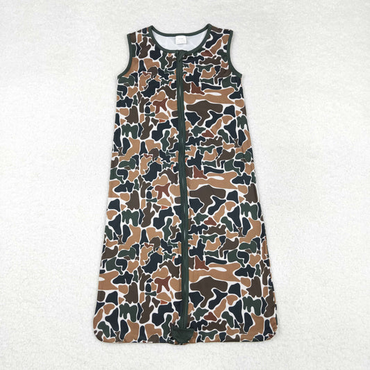 BL0141 dark green camo baby newborn
