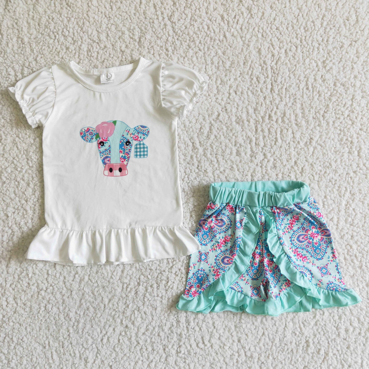 A4-12 Cow Short Sleeve Floral Print Shorts Girls Set