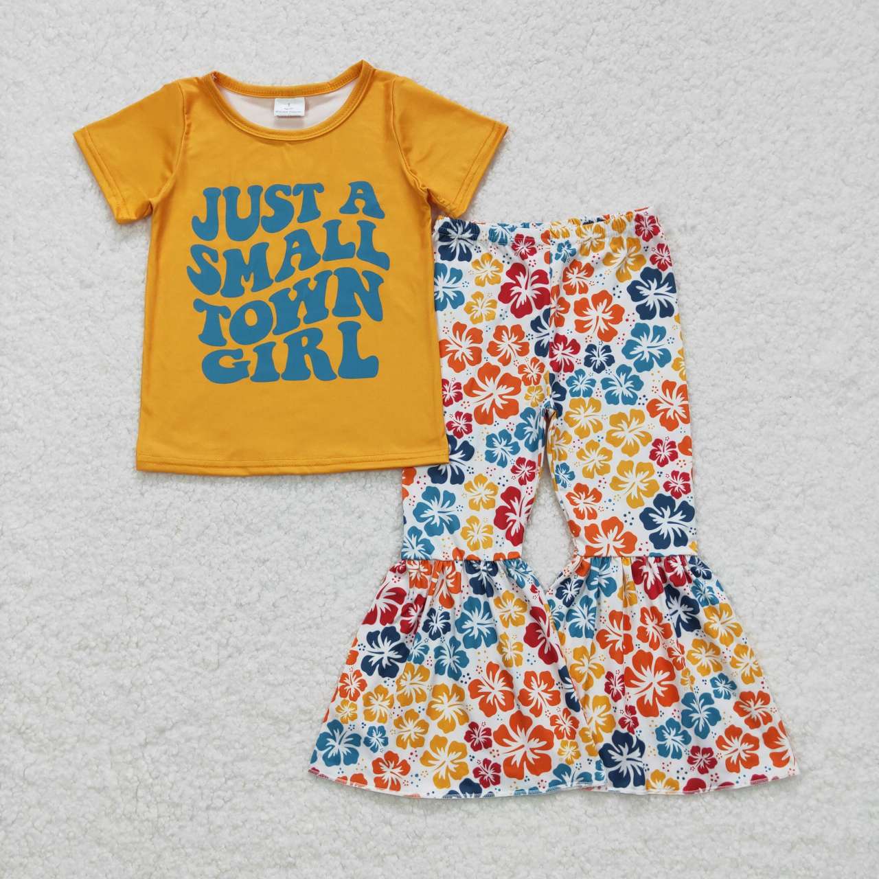 GSPO0926 Just a small town girl yellow short sleeve flowers pants girls set