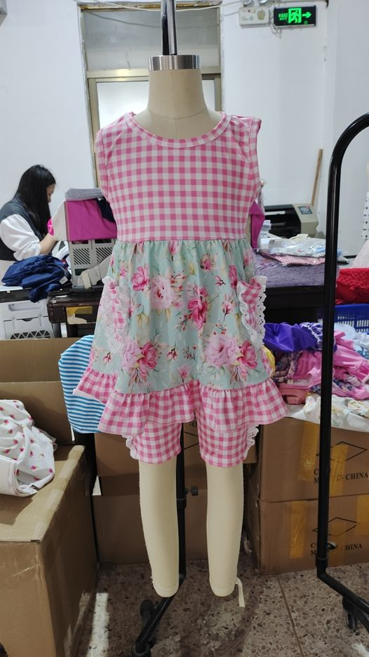 GSSO0851 colorful flowers pink checkered pockets sleeveless pants girls set