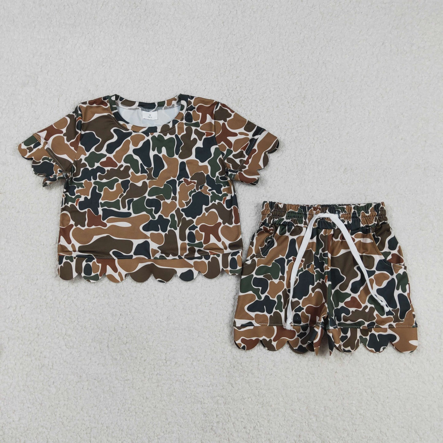 GSSO3228 Scallop Hunting Camo Short Sleeve Shorts Girls Set