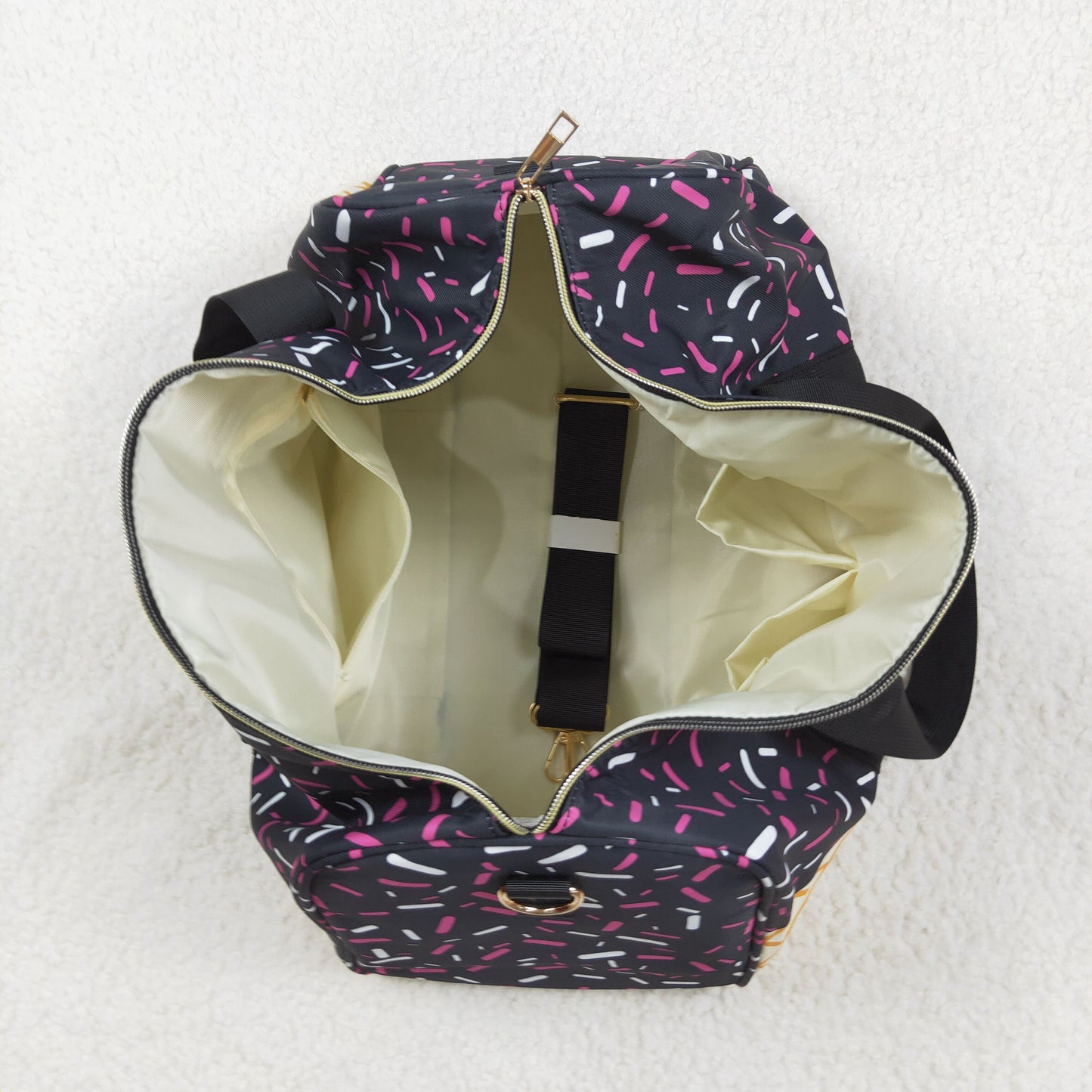 BA0303 black ice bag