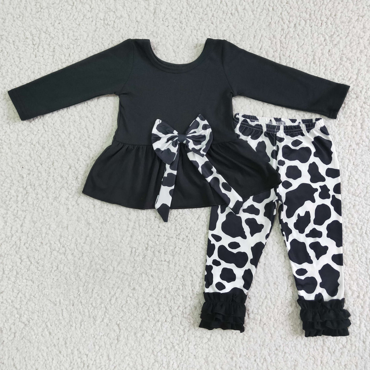 6 A16-26 Black Bow Long Sleeve Cow Print Pants Girls Set