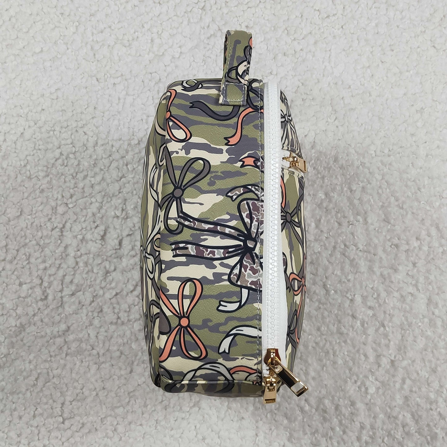 BA0393 Camo Bows Lunchbox Lunch Bag