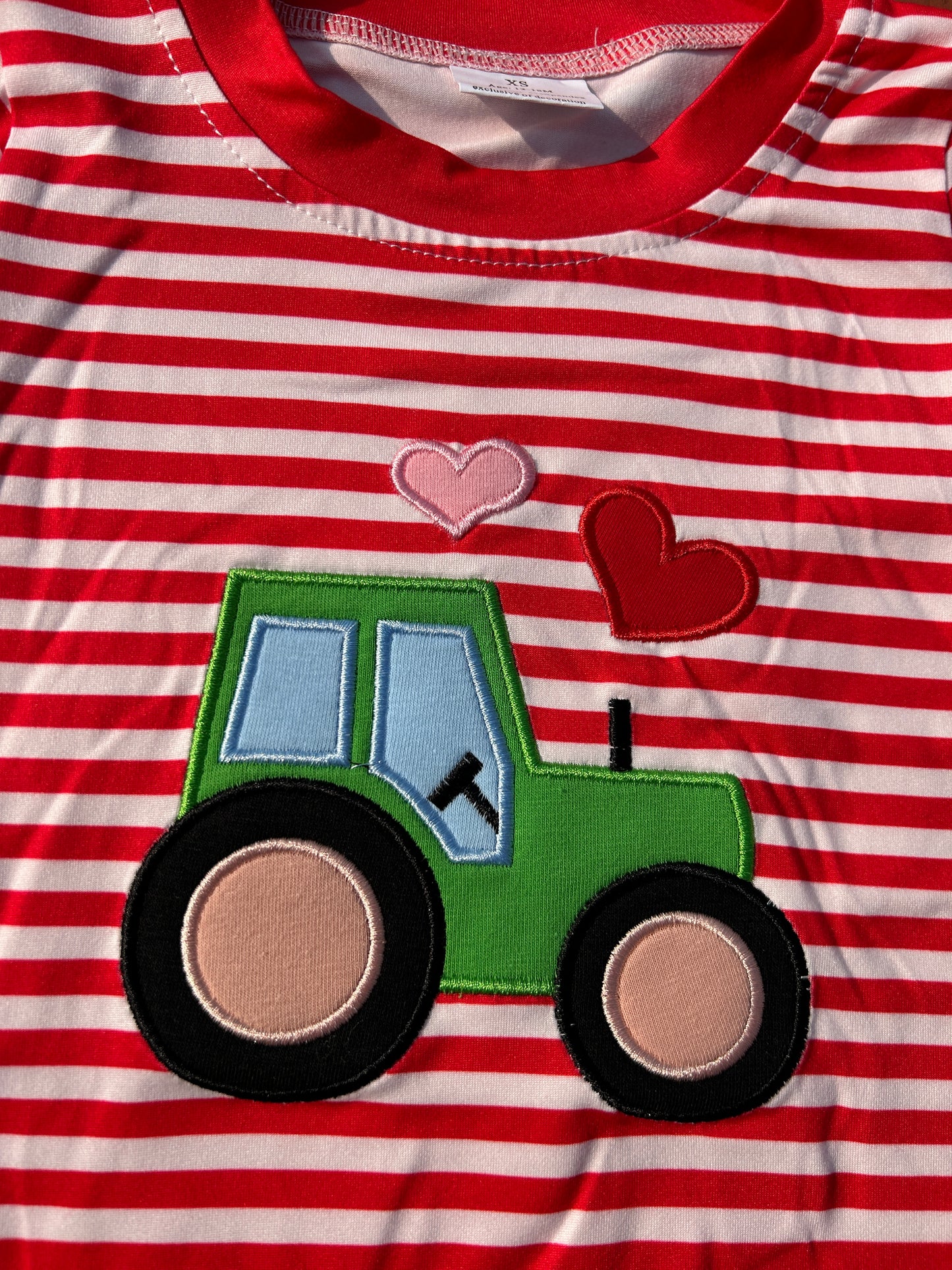 LR0846 Embroidery Valentine's Day heart tractor red striped long sleeve boys romper