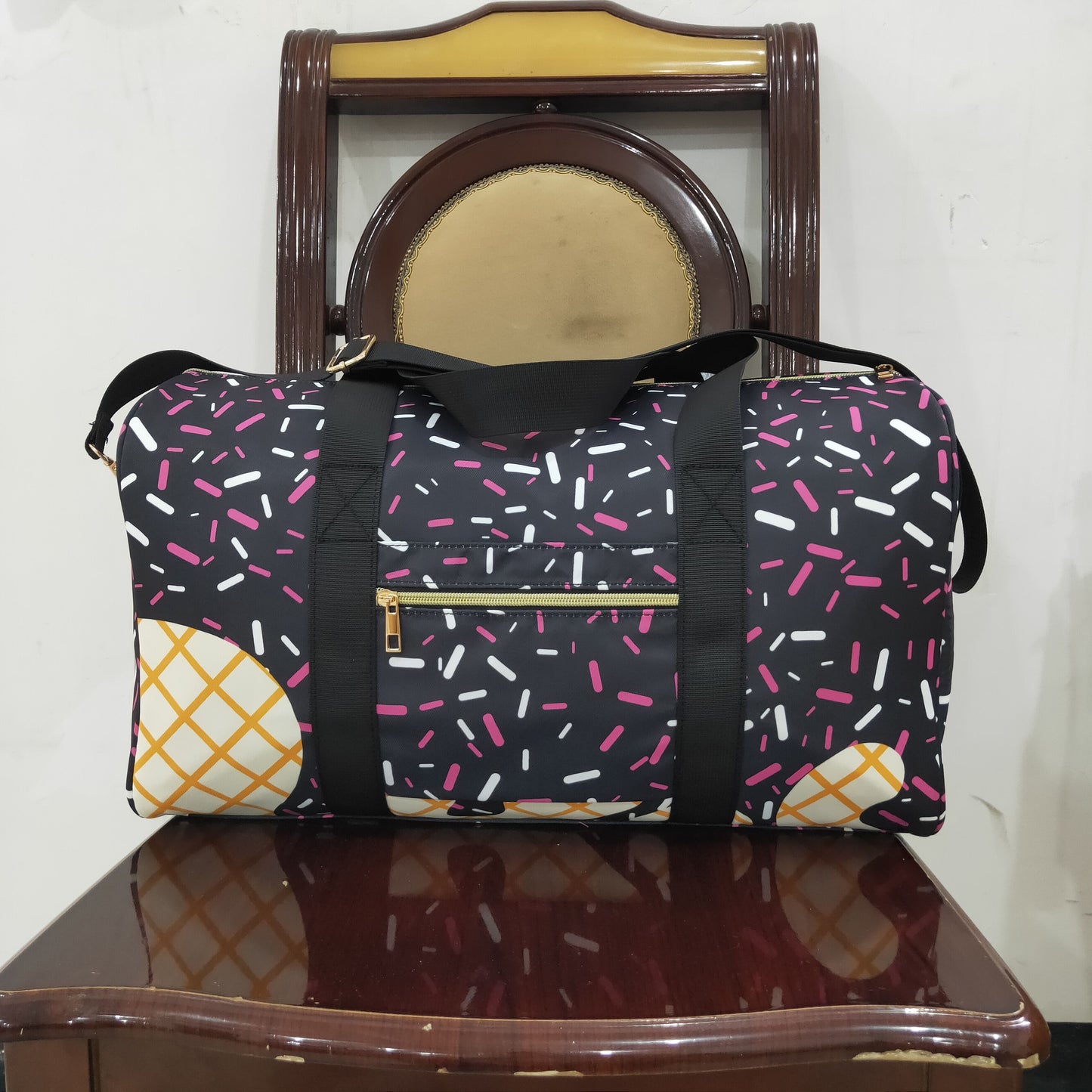 BA0303 black ice bag
