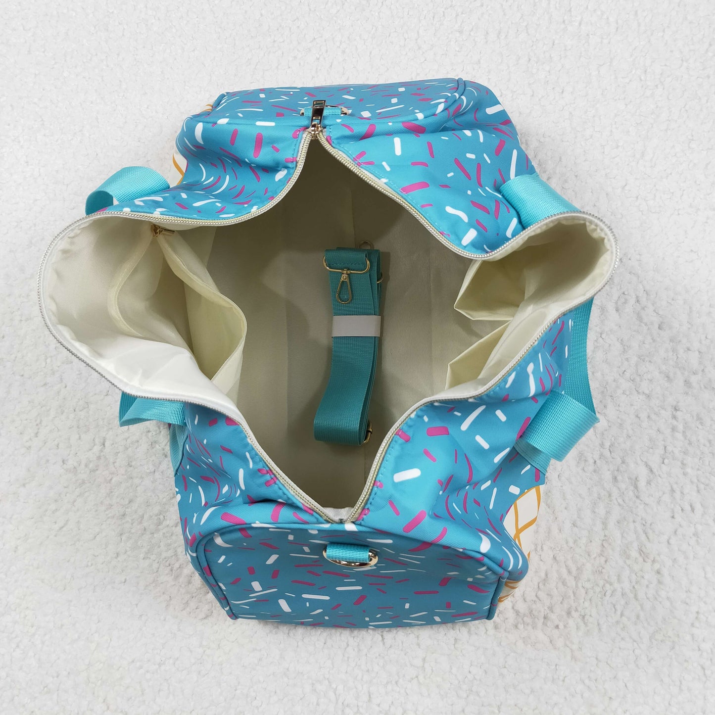 BA0304 blue ice bag