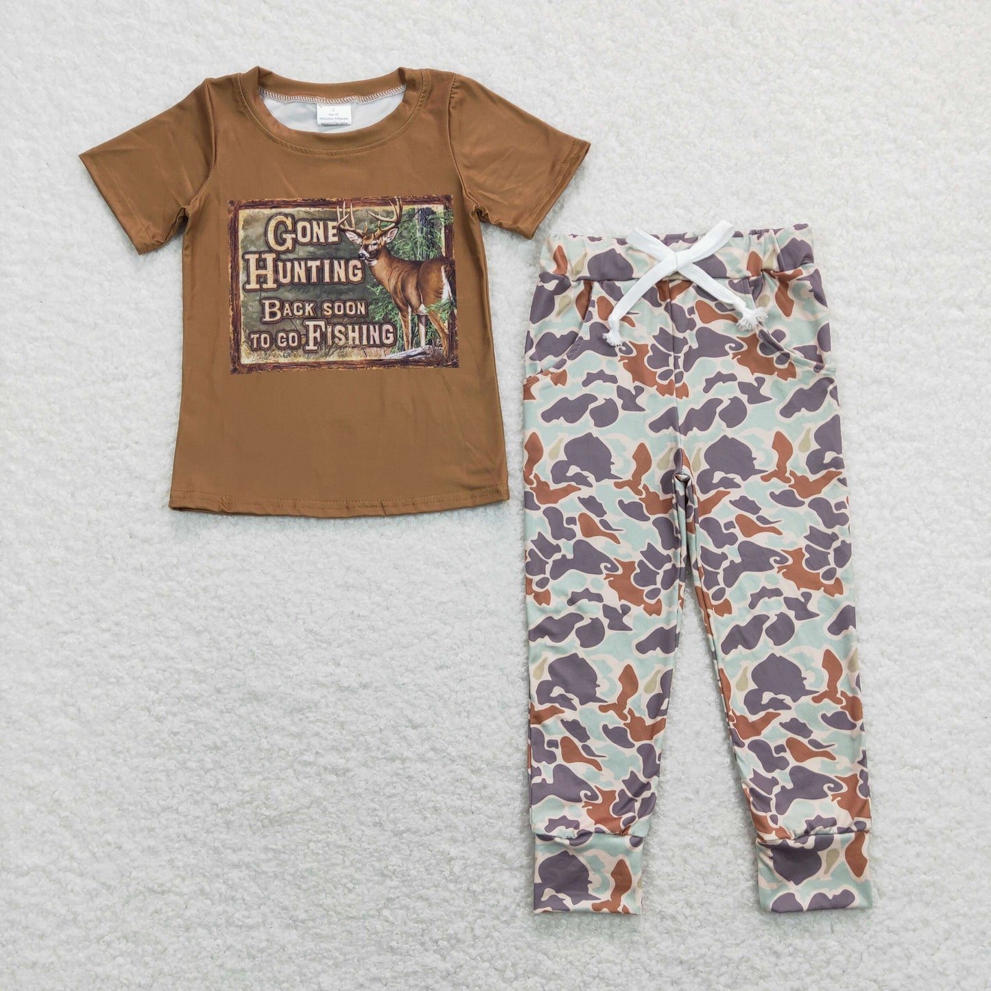 Gone hunting deer brown short sleeve green camo pants boys set