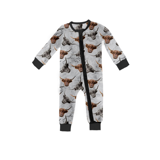 custom S 9.2 Highland cow kids romper