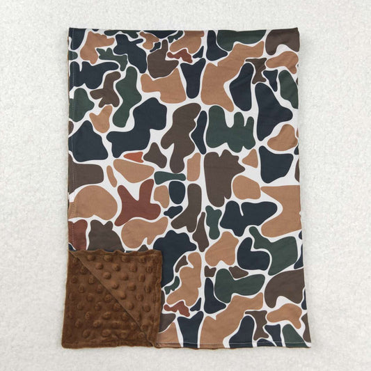 BL0146 brown camo baby blanket