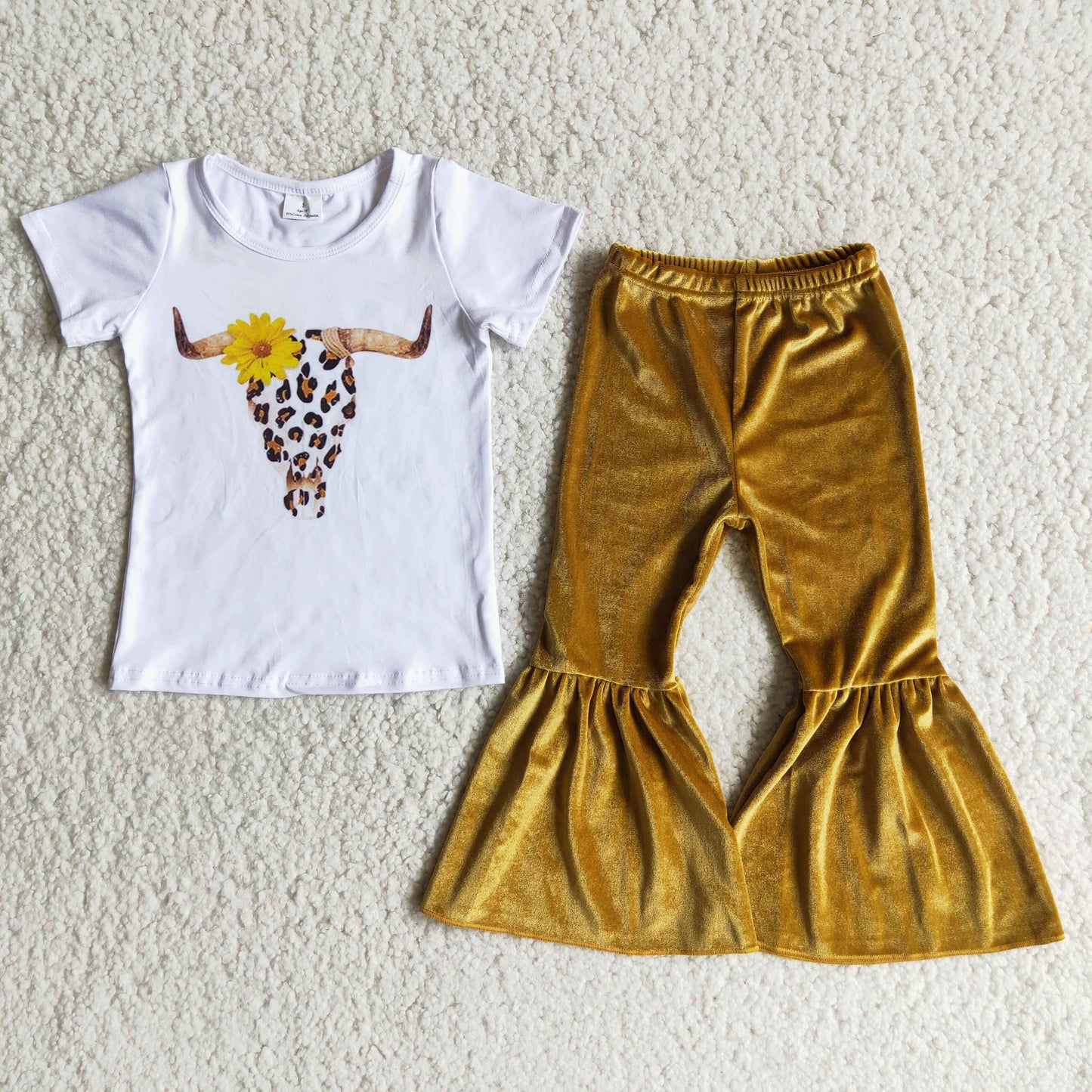 D2-11 Cow flowers short sleeve golden pants girls set