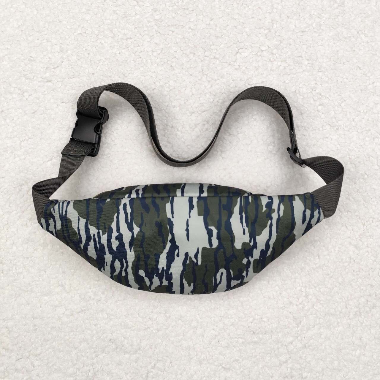 BA0258 green camo fanny bag