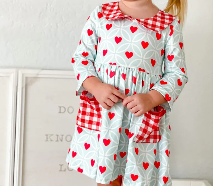 Preorder GLD0880 red heart checkered pocket long sleeve girls dress