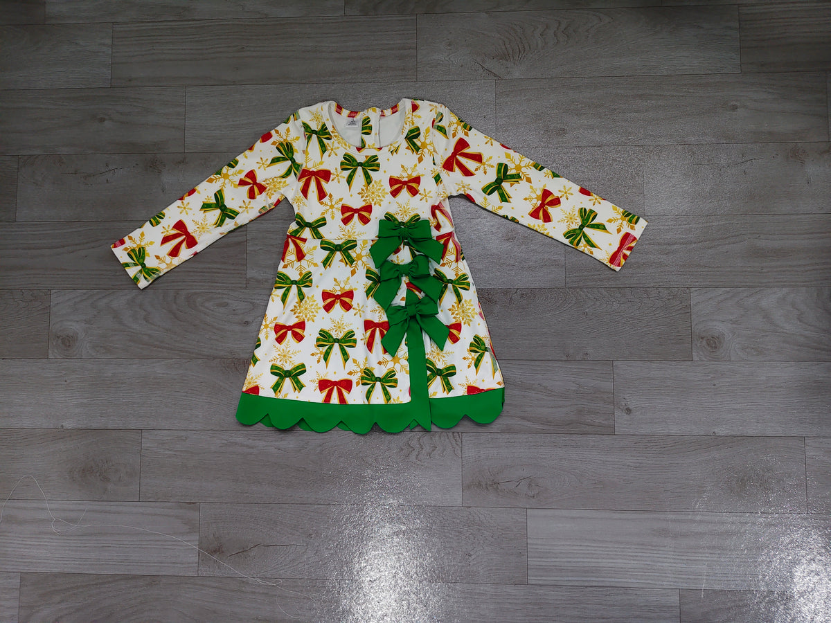preorder Samples GLD1781 Scallop Christmas Green Red Bows Skorts Girls Dress