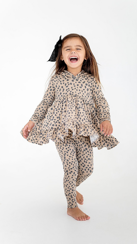 Preorder GLP2097 khaki leopard long sleeve hoode pants girls set