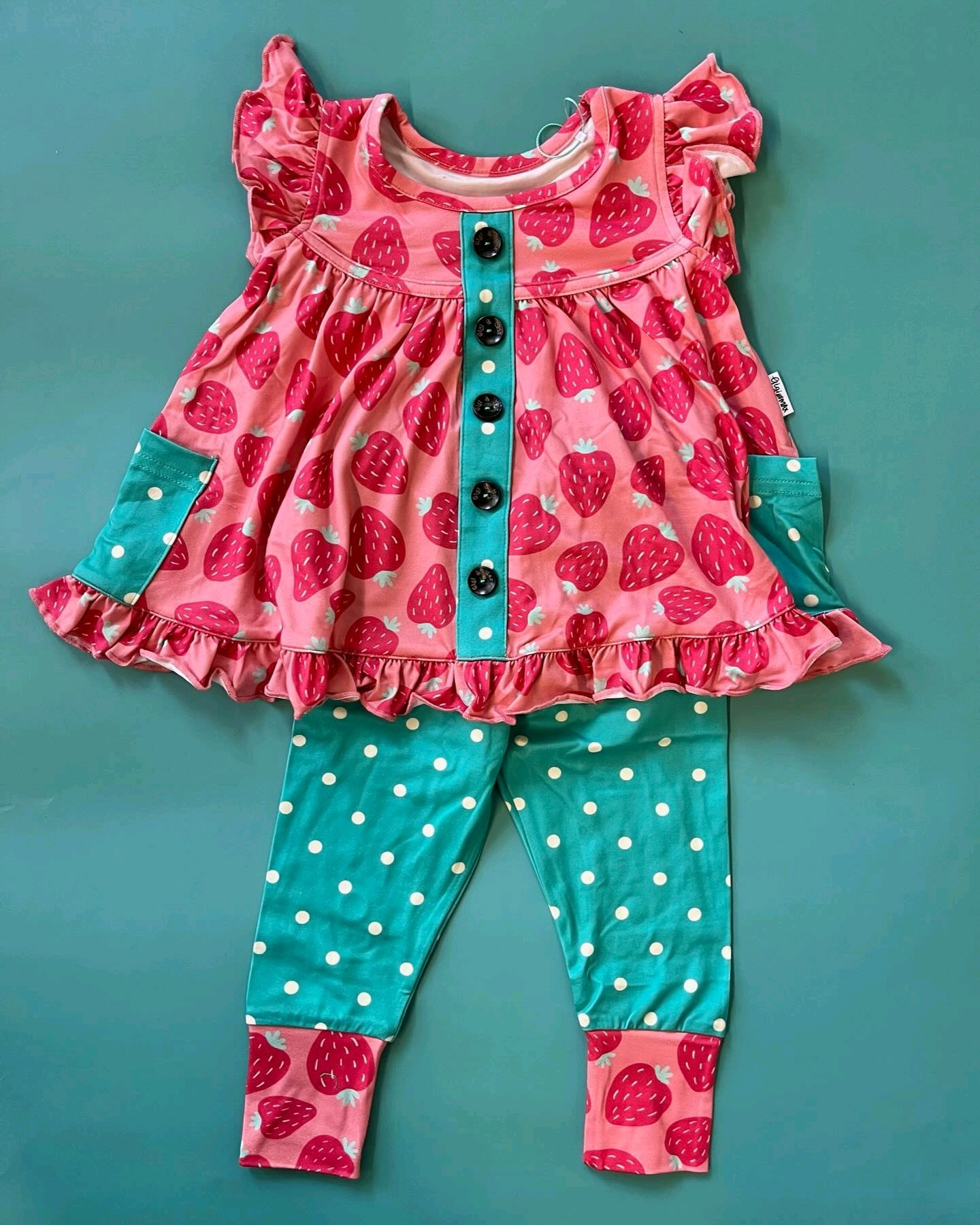 preorder GSPO1983 Strawberry Pockets Pink Flutter Sleeve Green Dot Pants Girls Set