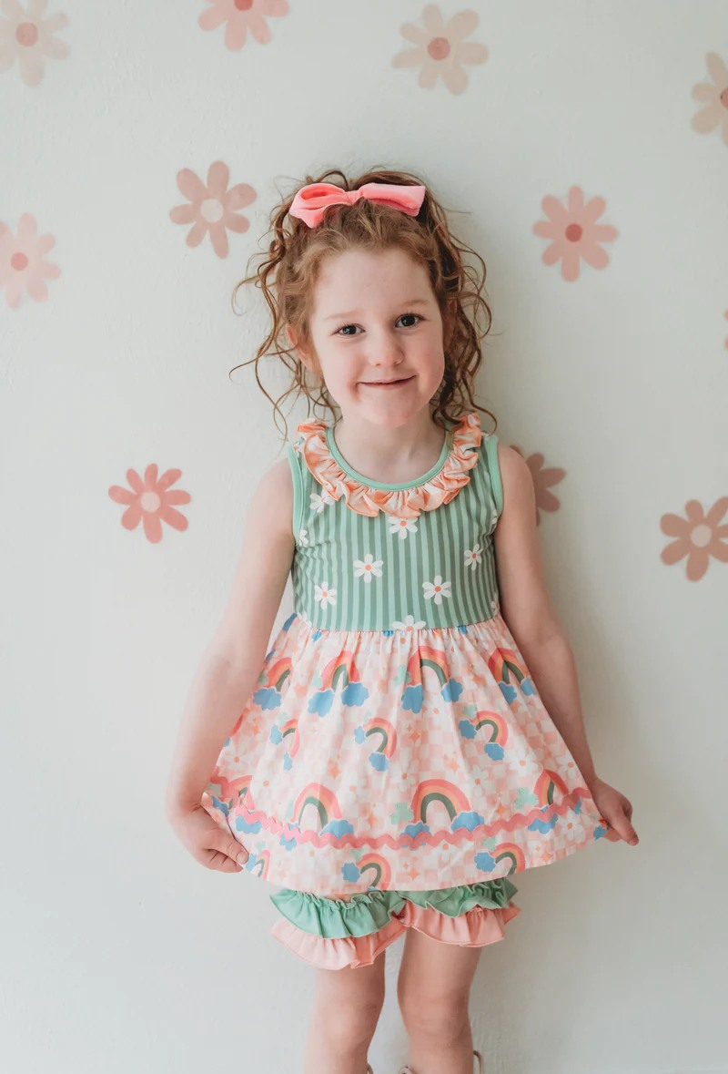 preorder GSSO1053 rainbow flowers pink checkered sleeveless green pink ruffles shorts girls set