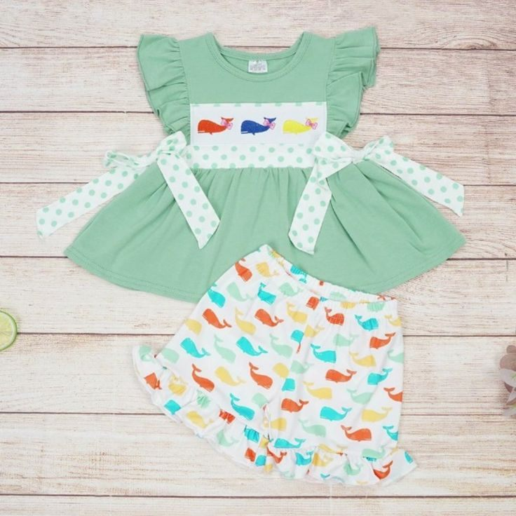 preorder GSSO1126 whale green flutter sleeve multi color whale shorts girls set