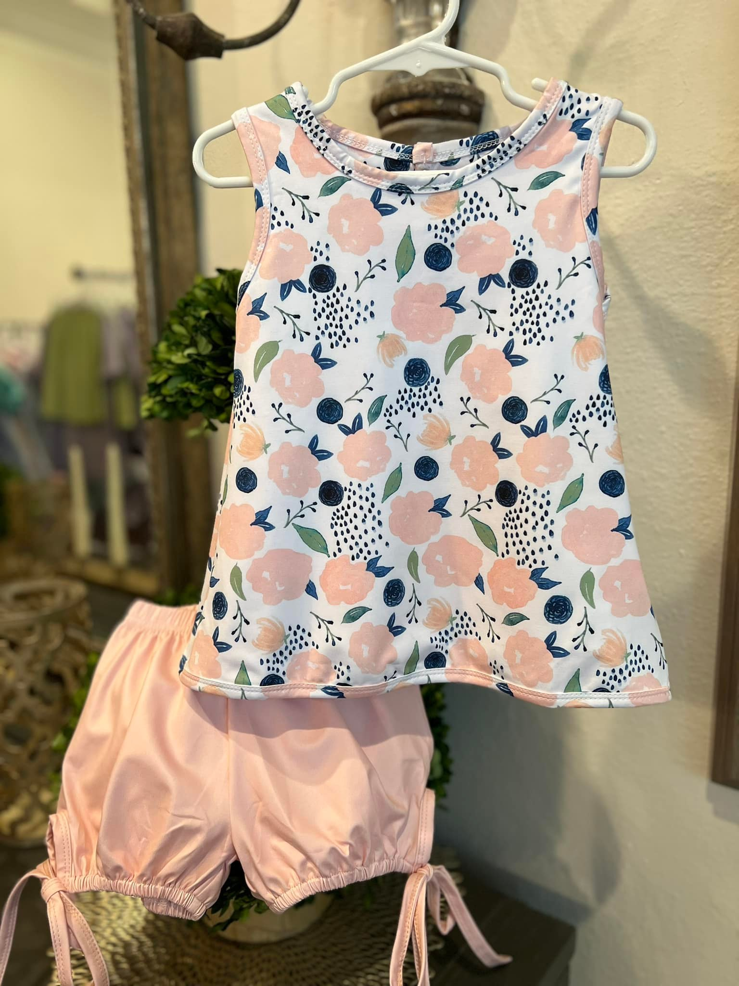 preorder GSSO2771 pink flowers sleeveless pink shorts girls set