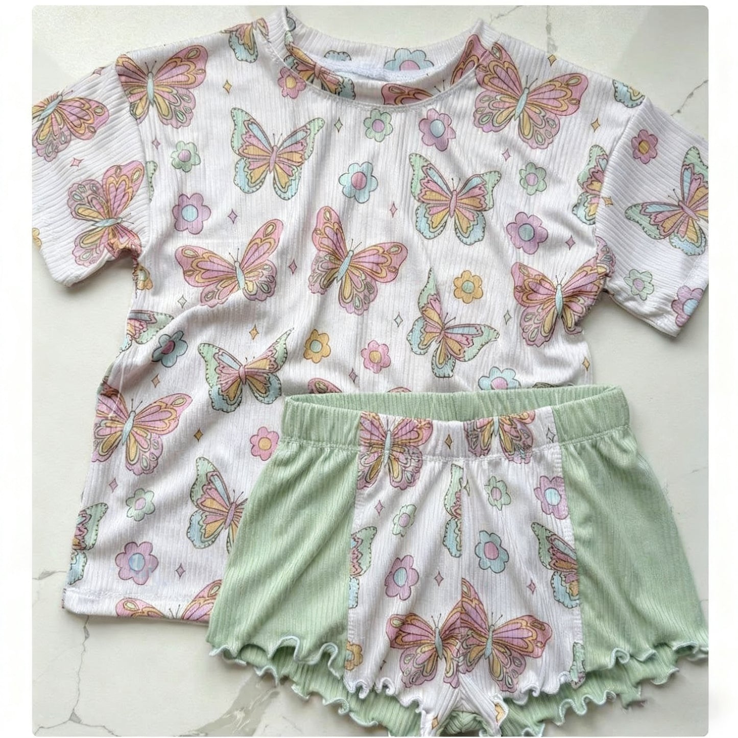 preorder GSSO2892 Butterfly Flowers Short Sleeve Shorts Girls Set