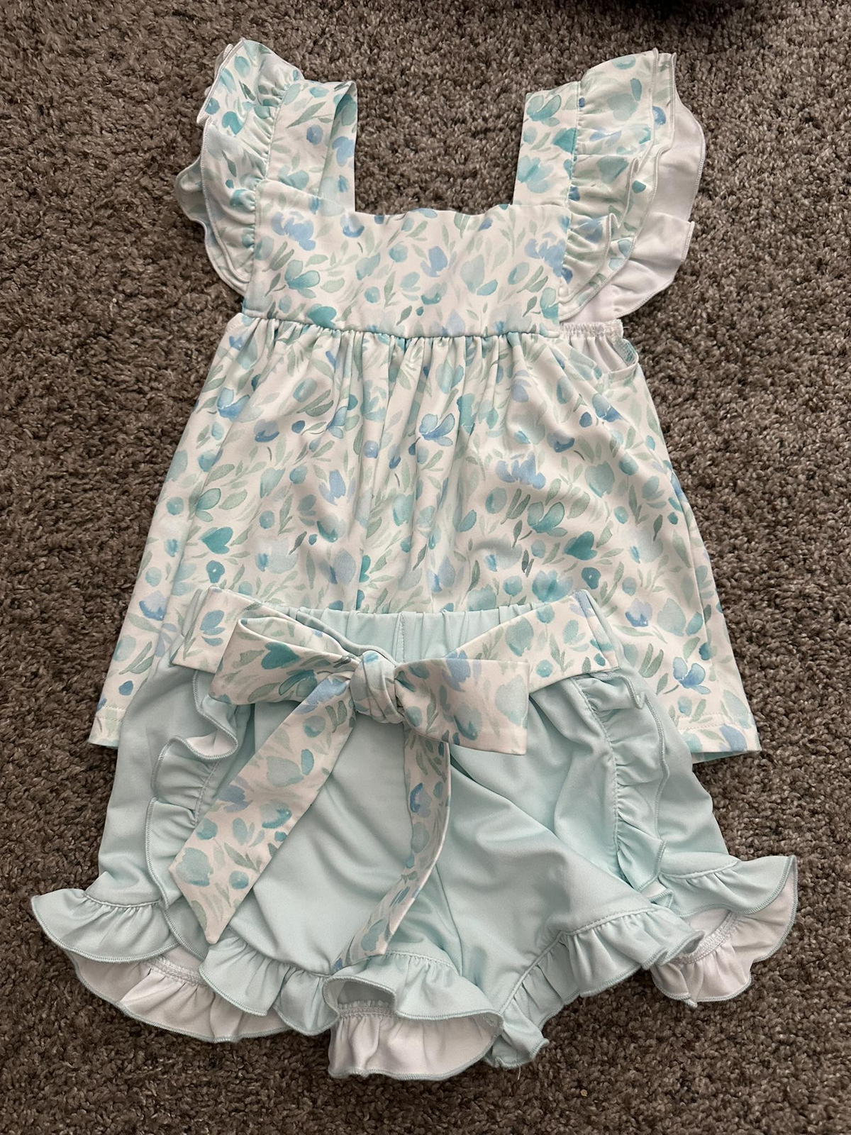 preorder GSSO3128 Blue Flowers Flutter Sleeve Shorts Girls Set