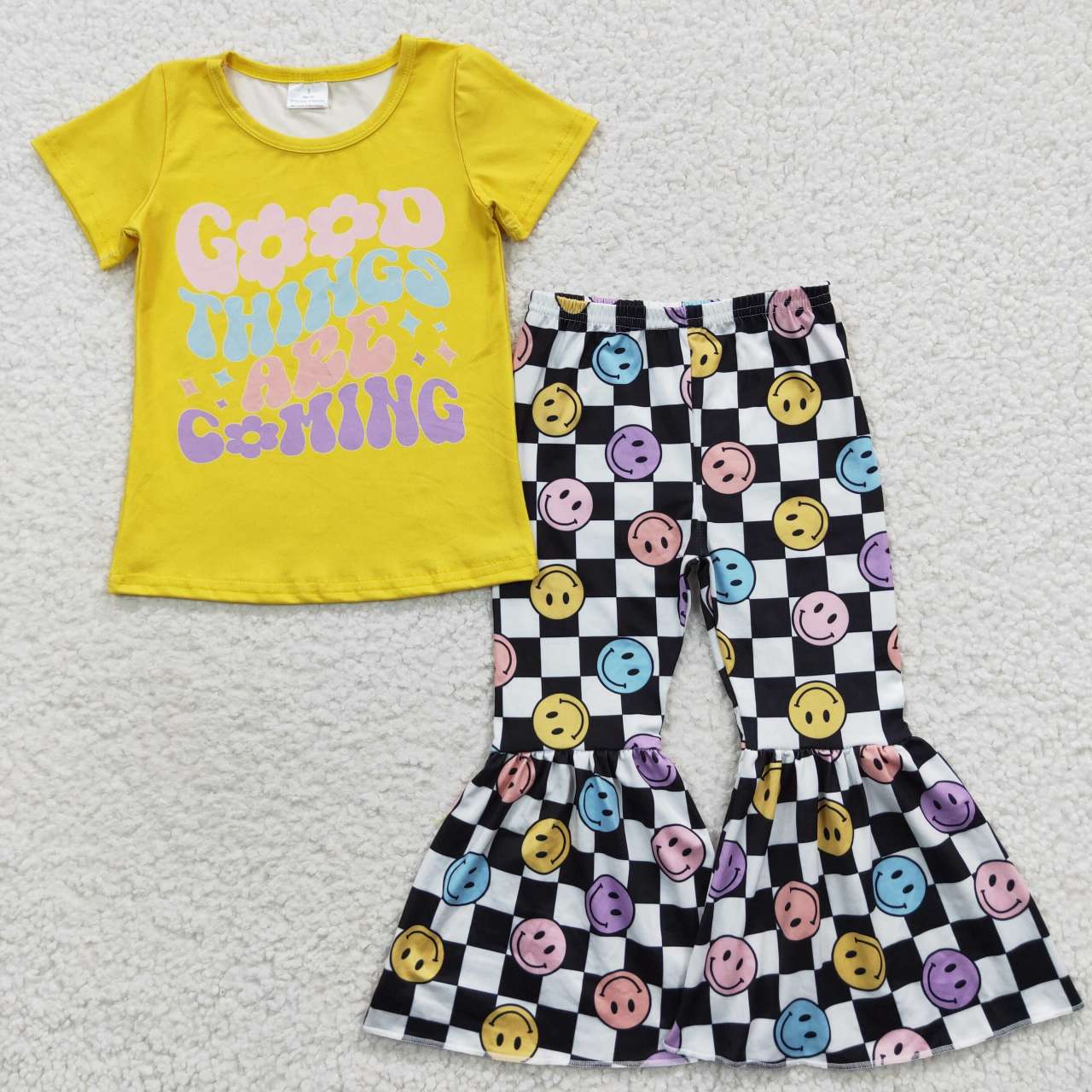 GSPO0685 Good Smile Yellow Short Sleeves Black Cell Pants Girls Set