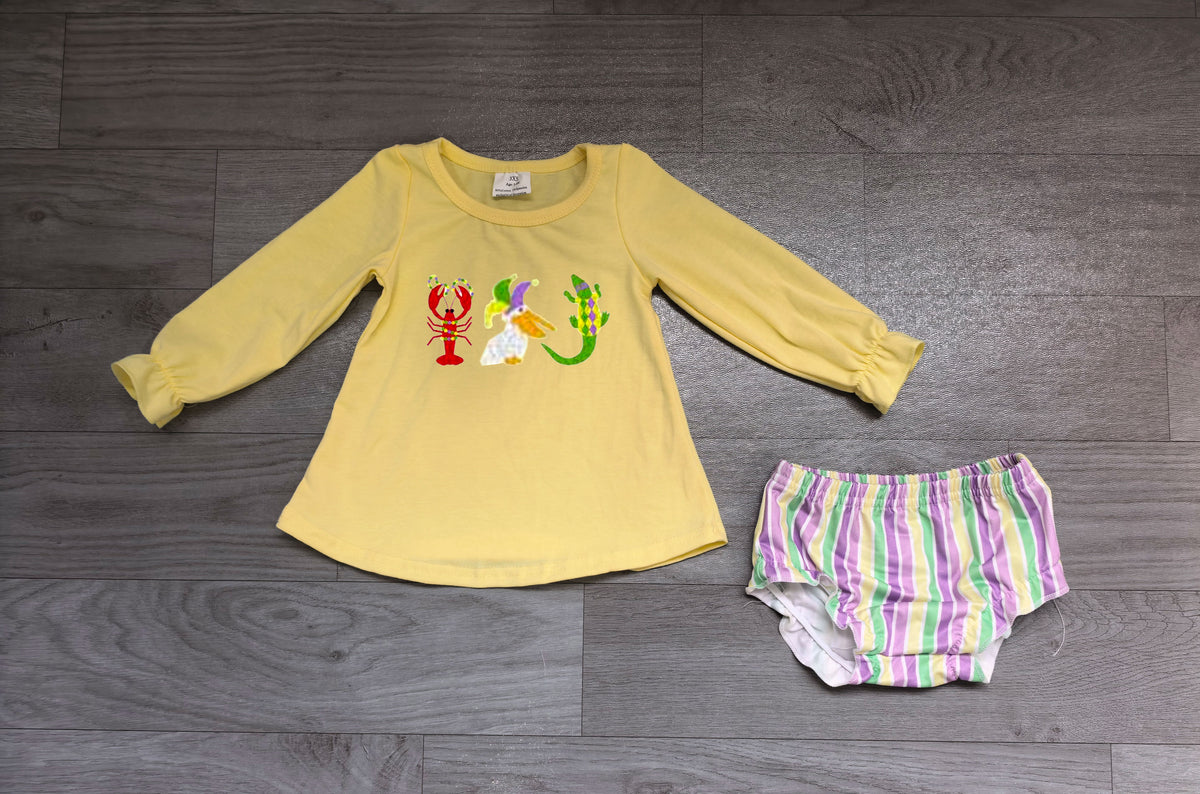 preorder Samples LR2869 Mardi Gras Crayfish Long Sleeve Girls Bummies Set