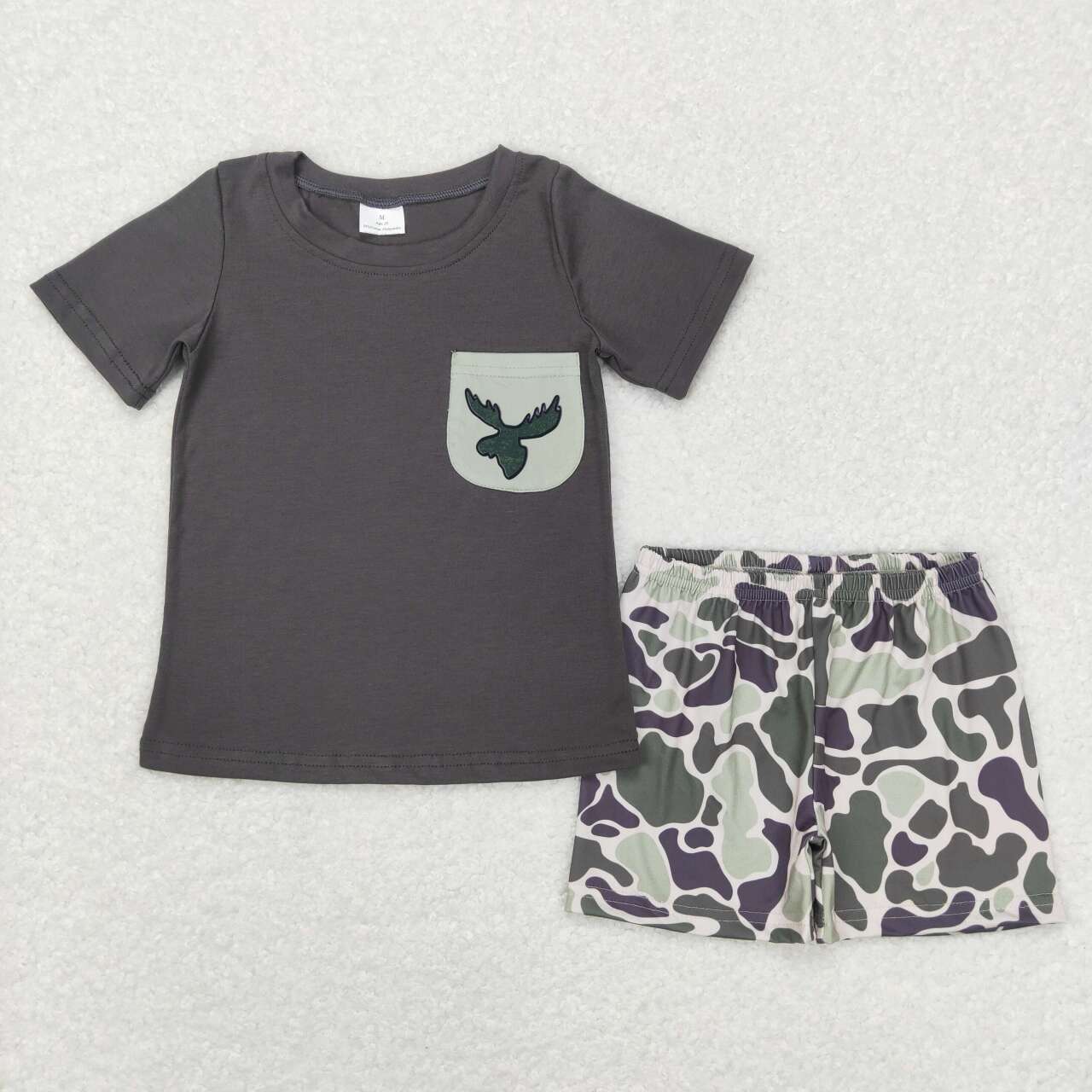 BSSO0303 Hunting deer dark grey pocket short sleeve camo shorts boys set