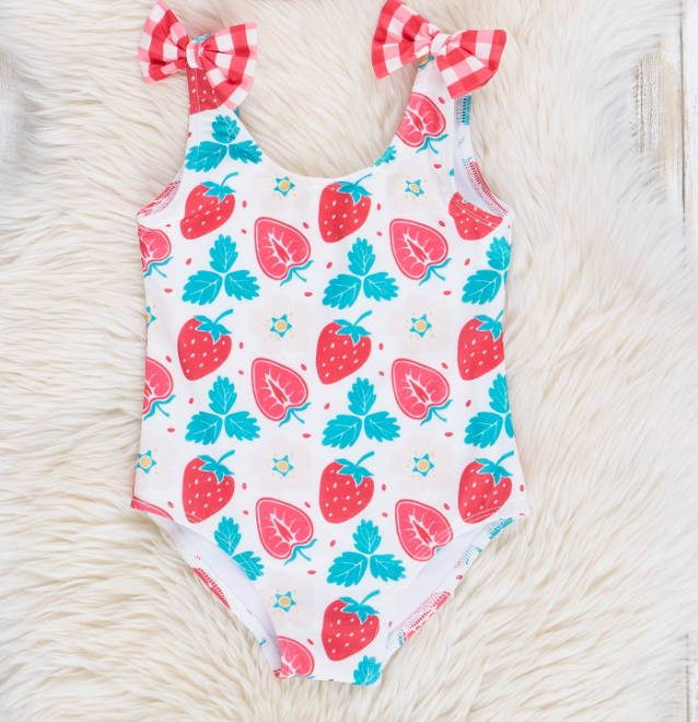 preorder S0317 strawberry checkered sleeveless girls swimsuits