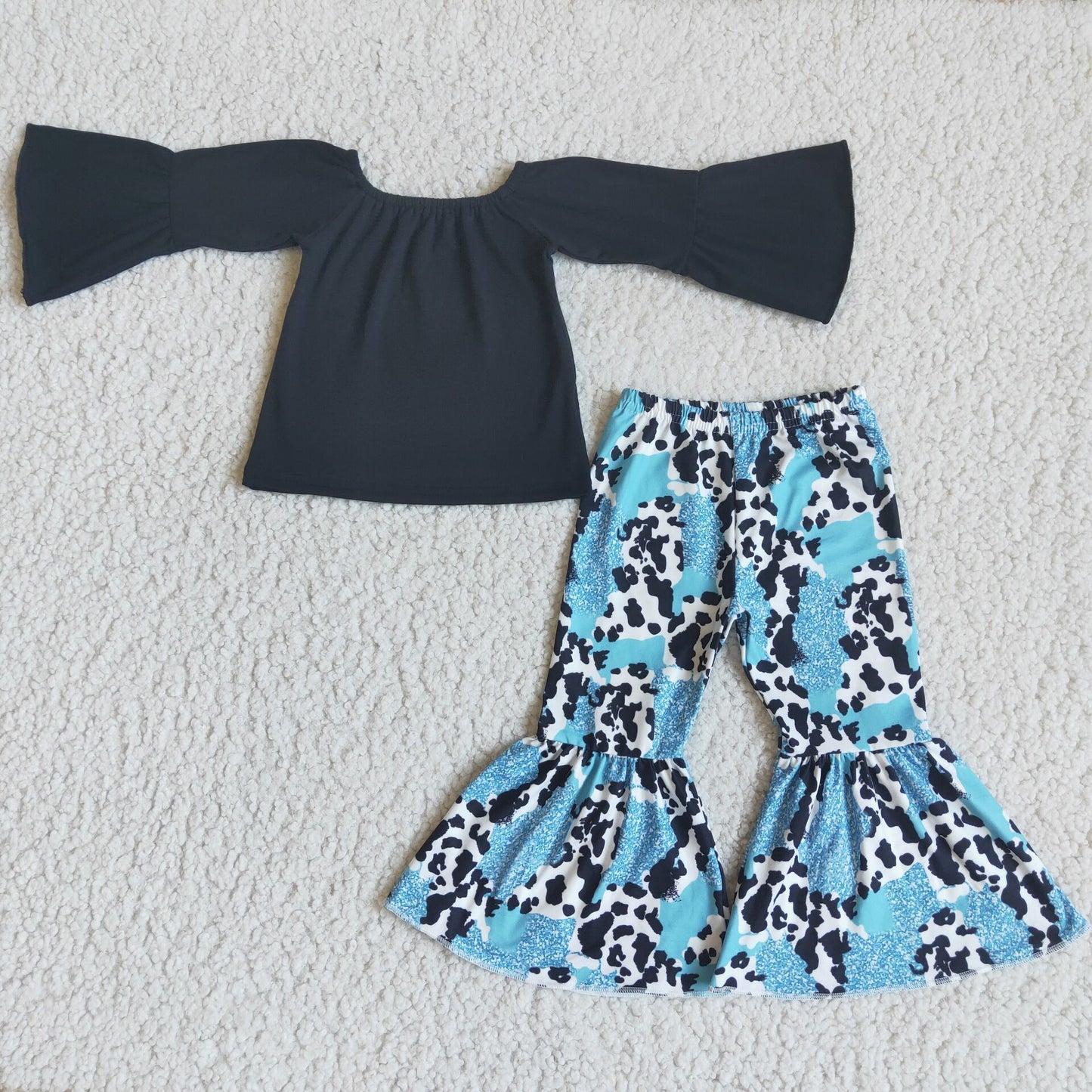 6 B1-34 Black Off shoulder Cow Print Girls Set
