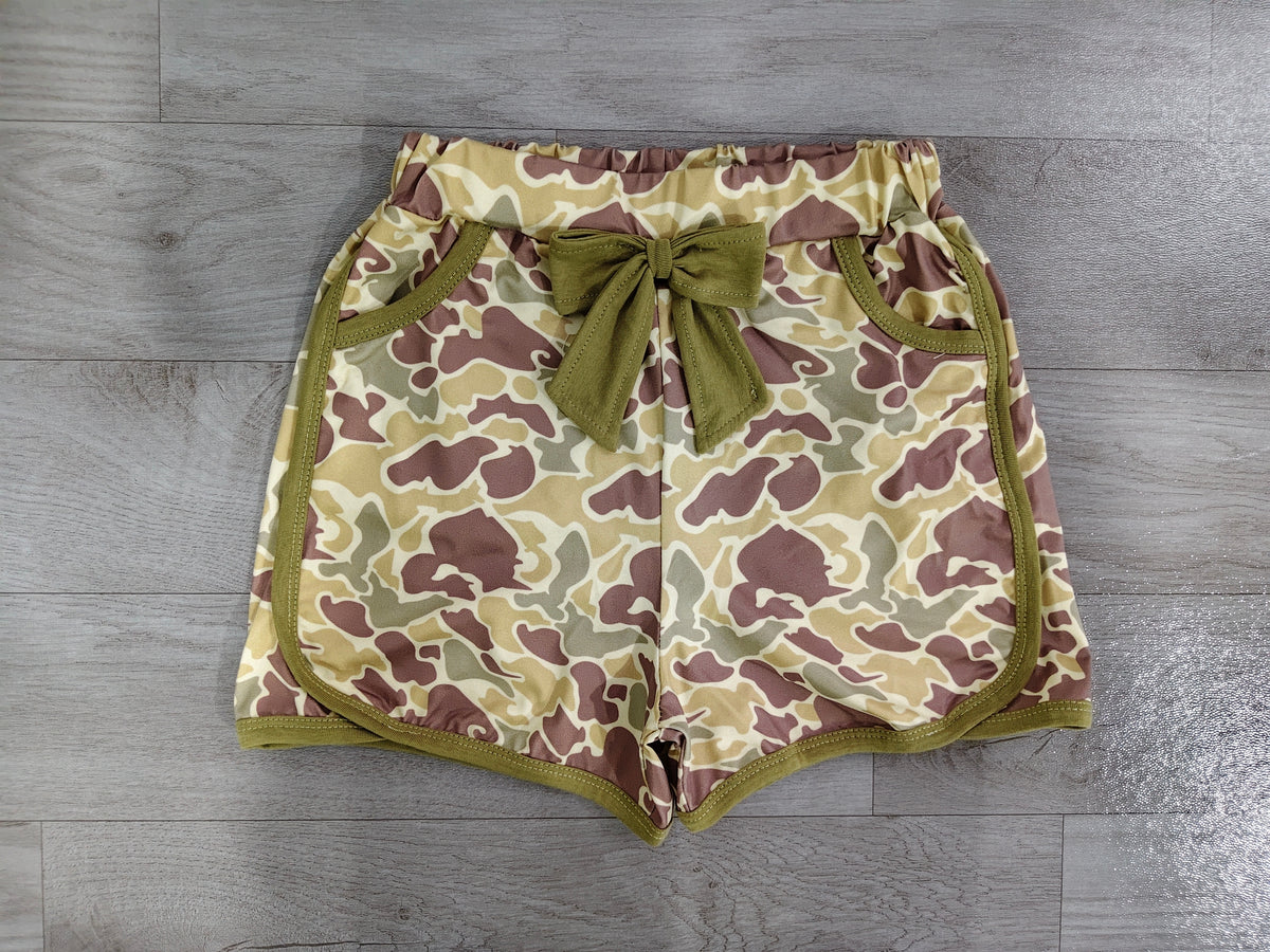 SS0690 hunting camo girls shorts