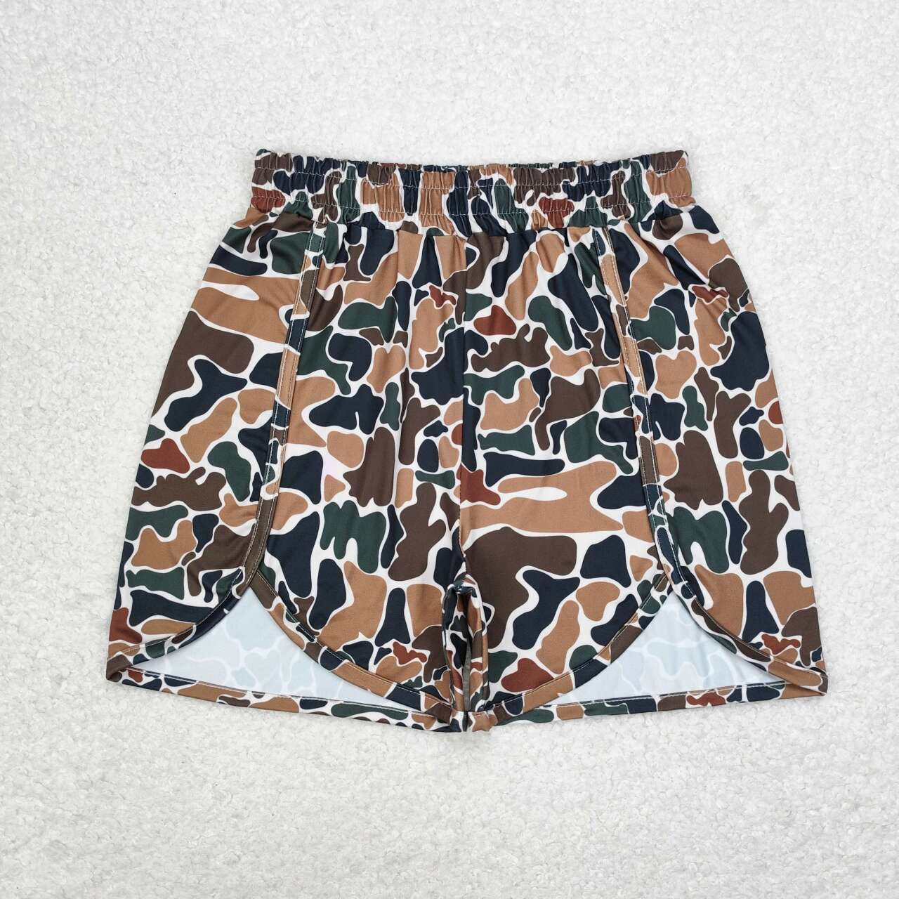 SS0355 brown camo adult shorts